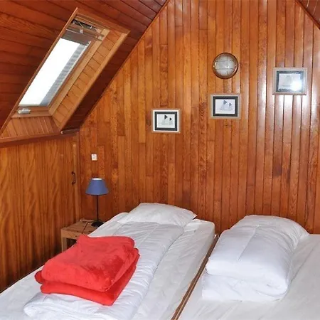 Maison Bretonne 50m Avec Jardin Et Wifi A - Ref 413 Trégastel